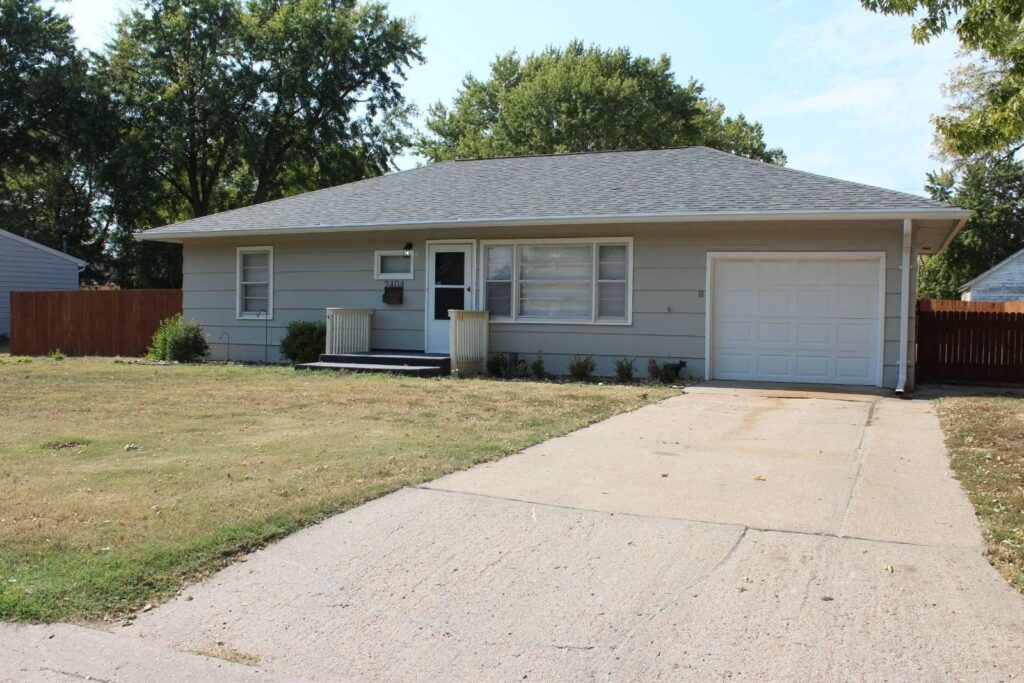 2404 O St., Belleville, KS