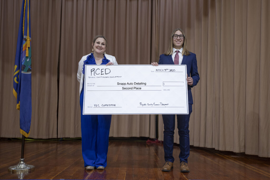 Republic County YEC second place winner Farmer Snapp
