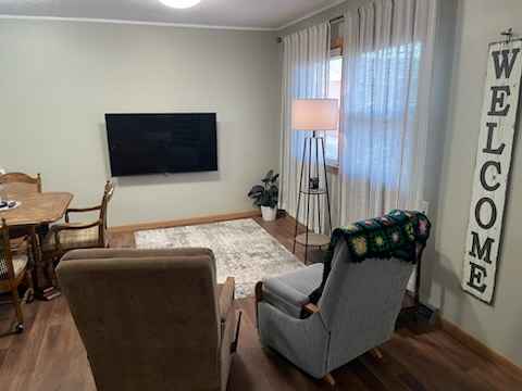2 Beds 1 Bath Apartment(1)