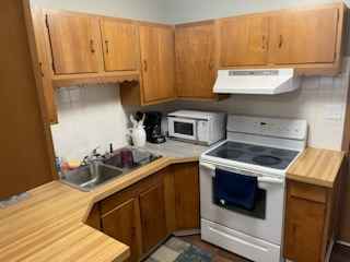 2 Beds 1 Bath Apartment(2)