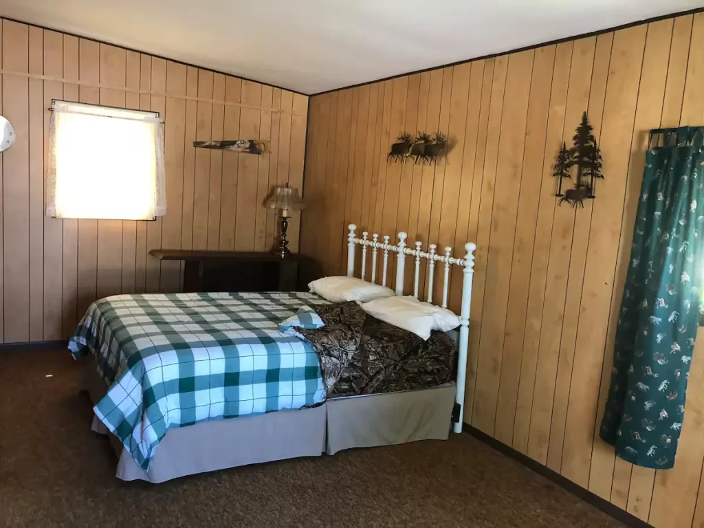 2201 N St Belleville, Kansas (4)