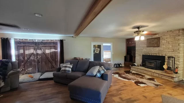 2402 Sunset Drive, Belleville, KS (3)