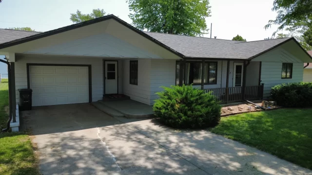 607 N St Belleville, KS (1)