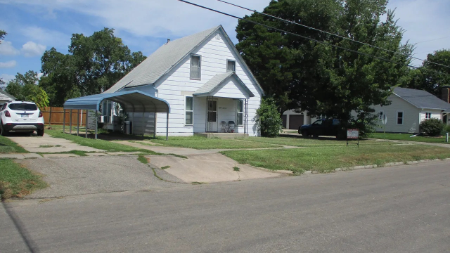 909 23rd Street Belleville KS (1)