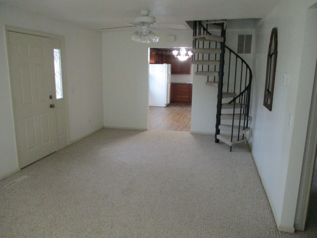 108 Railroad Ave Munden, KS 66959 (2)