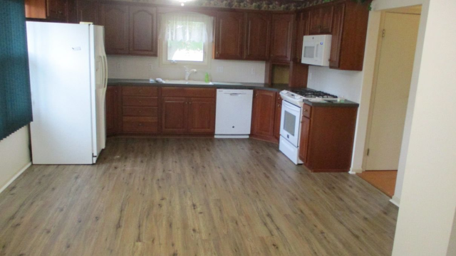 108 Railroad Ave Munden, KS 66959 (3)