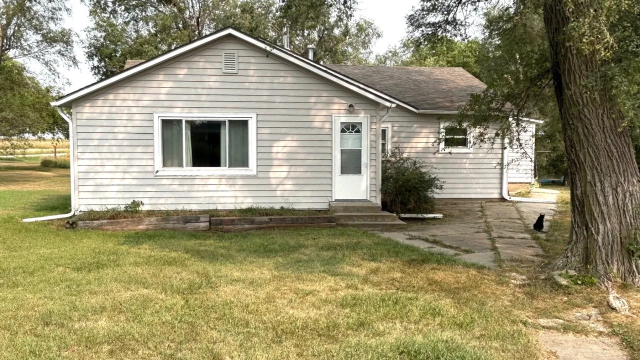 1495 Queen Road Belleville KS(4)