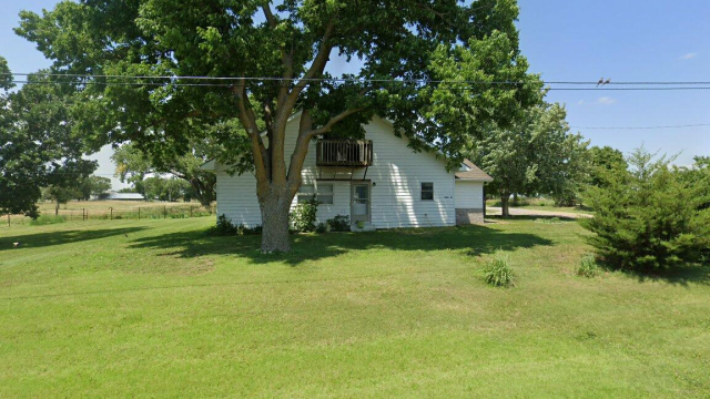 1653 12th St, Belleville, KS (1)